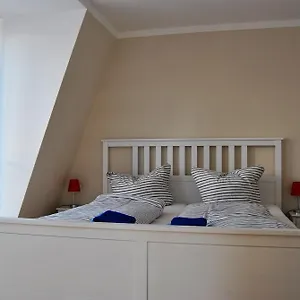 Trafford Sky Homes Апартаменты